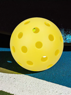 SPPHONEIX Pickleball Balls 26/40-hole Indoor or outdoor Balls(1 pcs)
