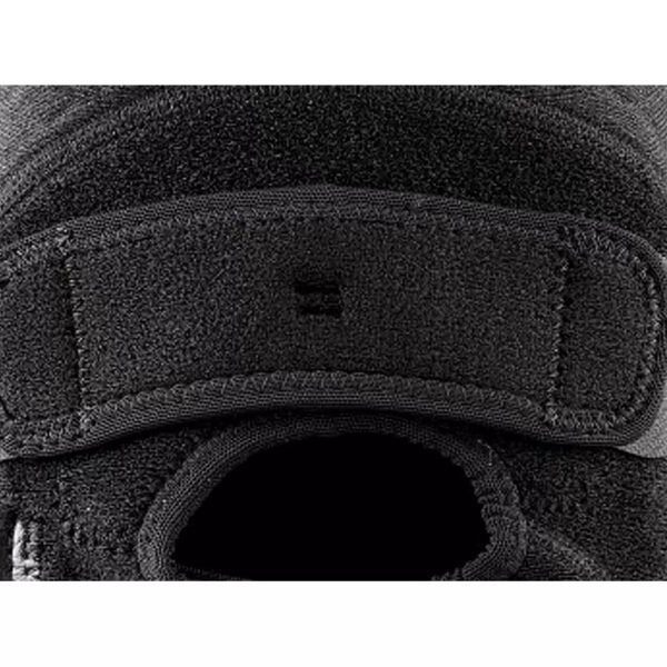 LP Knee Support 558CA – Compression Brace for Stability & Injury Recovery