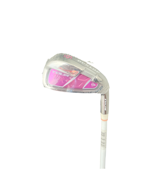 CLEARANCE SALE (The Club Cover Is Aging And Peeling)DUNLOP WOMEN'S GOLF SET TOUR PINK 514340D(3 wood, 7 iron and one push)