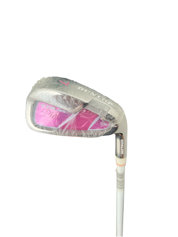 CLEARANCE SALE (The Club Cover Is Aging And Peeling)DUNLOP WOMEN'S GOLF SET TOUR PINK 514340D(3 wood, 7 iron and one push)
