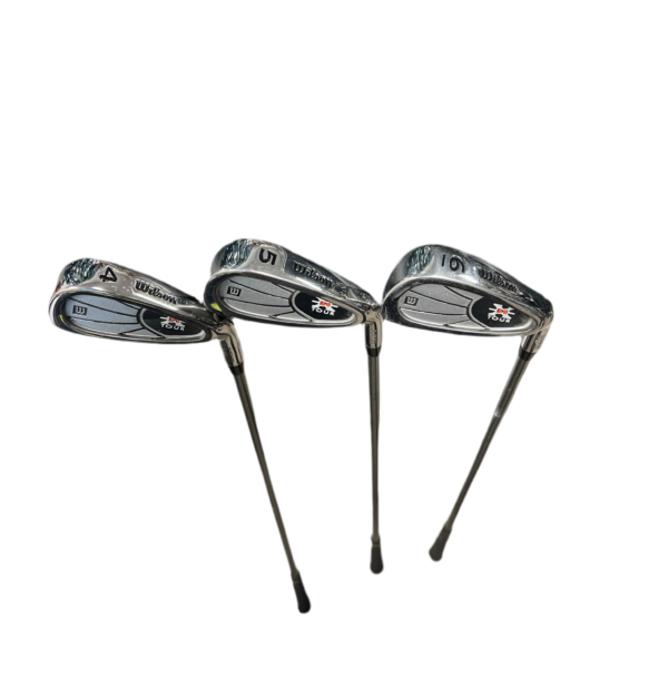 CLEARANCE SALE WILSON MEN'S GOLF SET TOUR (3 wood, 5 iron No Rod Bag)